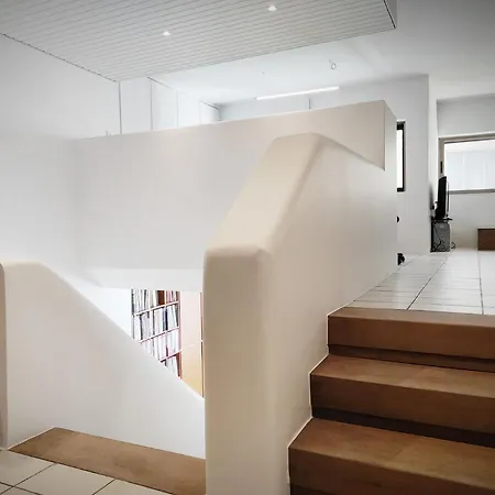 αρχιτεκτονικό Loft με ιδιωτικό κήπο Iraklio