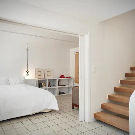 Apartment αρχιτεκτονικό Loft με ιδιωτικό κήπο *