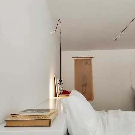 αρχιτεκτονικό Loft με ιδιωτικό κήπο * Heraklion (Crete)